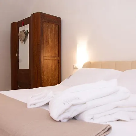 Bed & Breakfast Luna - Le Dimore - *