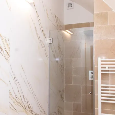 Lunà - Le Dimore - 3*